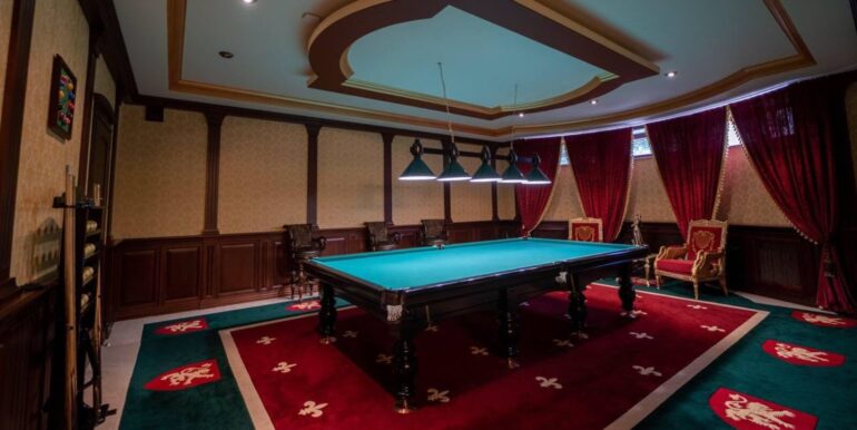 EXCLUSIVE LUXURY VILLA HOUSE FOR SALE IN ODESSA UKRAINE, WITH 2 SWIMMING POOLS, PHOTO 2
