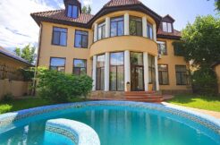 Odesa Ukraine home for sale with 7 bedrooms and pool