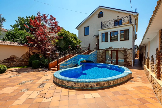 Hot offer, sale house in Odesa Ukraine, 2 bedrooms, 2 bathrooms, 4 room.